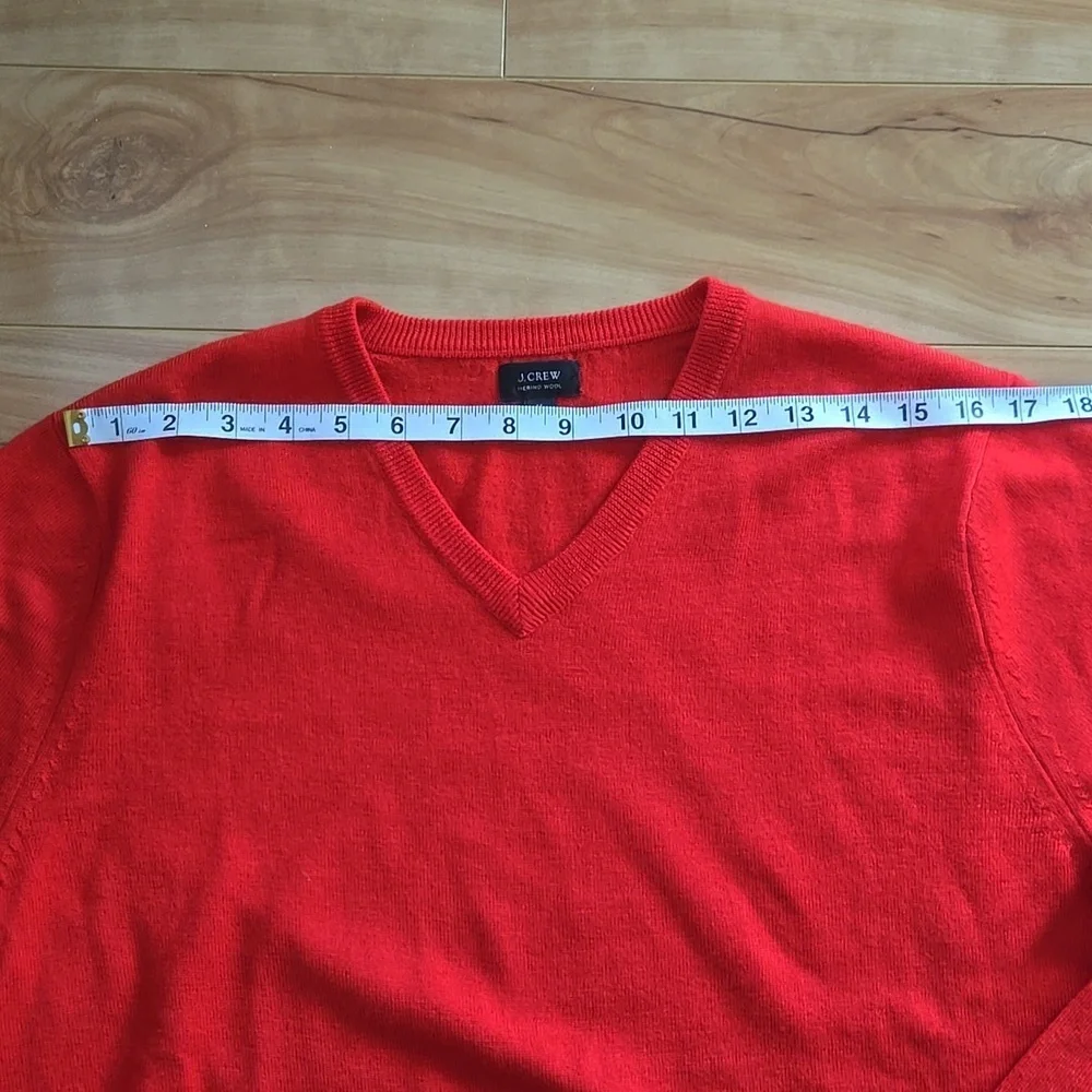J.Crew Men's Merino Wool Sweater in Tomato Red MEDIUM
